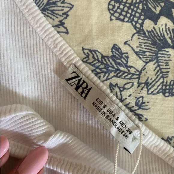 **SOLD** ZARA | one shoulder cut out tank top NWT - Picture 2 of 2